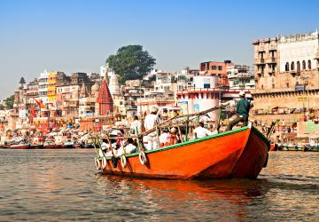 12 Days – Delhi, Jaipur, Agra, Lucknow & Holy City Varanasi Tour