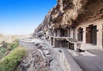 7 Days – Ajanta, Ellora & Mumbai Tour